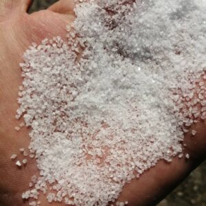 فروش انواع سنگ نمک معدنی