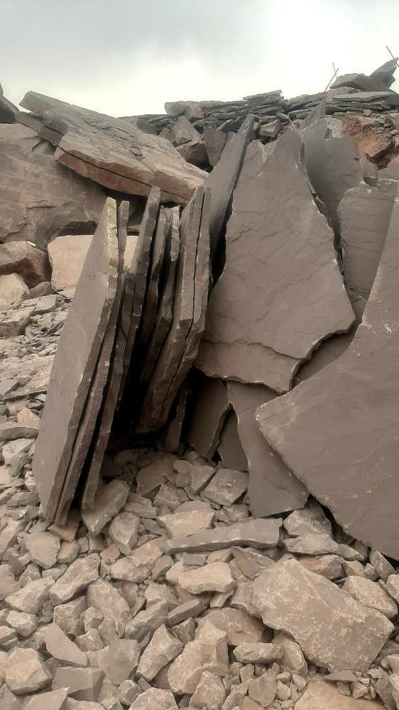 فروش سنگ لاشه قهوه ای