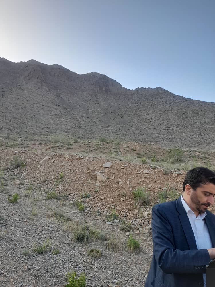 فروش معدن شن و ماسه کوهی