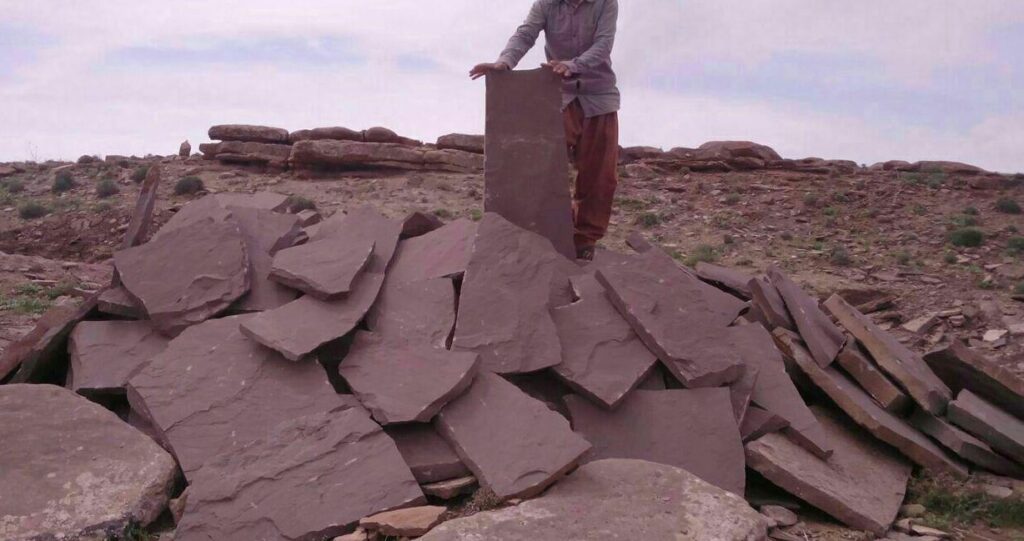 فروش سنگ لاشه قهوه ای