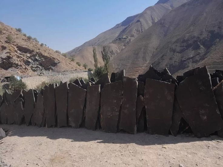 فروش سنگ لاشه قهوه ای