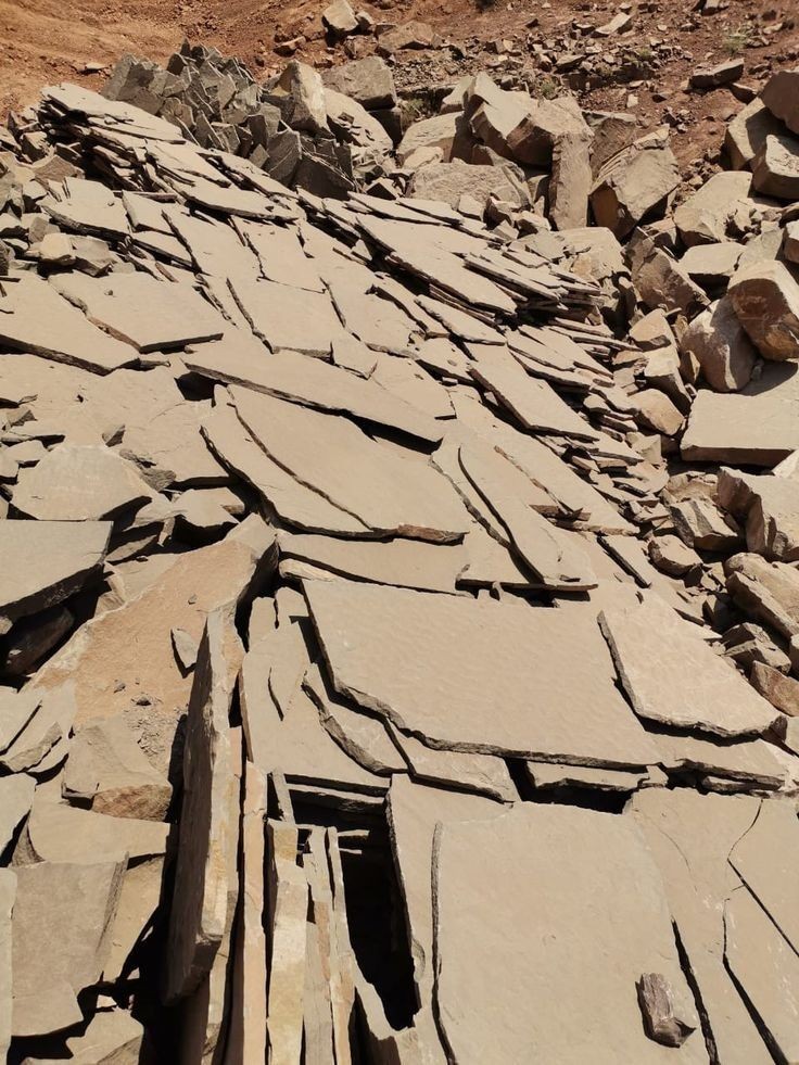 فروش سنگ لاشه قهوه ای