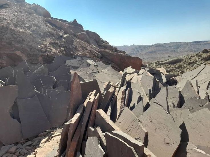 فروش سنگ لاشه قهوه ای