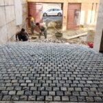 نصب سنگ کوبیک در رمپ تهران