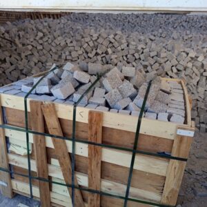 فروش سنگ لاشه ورقه ای و قلوه ای