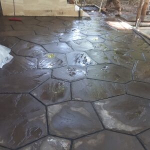 فروش سنگ لاشه مالون ورقه ای برای محوطه سازی کف ویلا