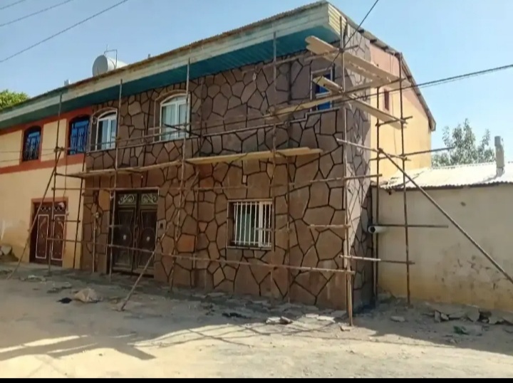 قیمت سنگ لاشه کف حیاط محوطه سازی سنگ لاشه